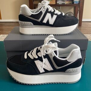 NWT 574+ New Balance Sneakers